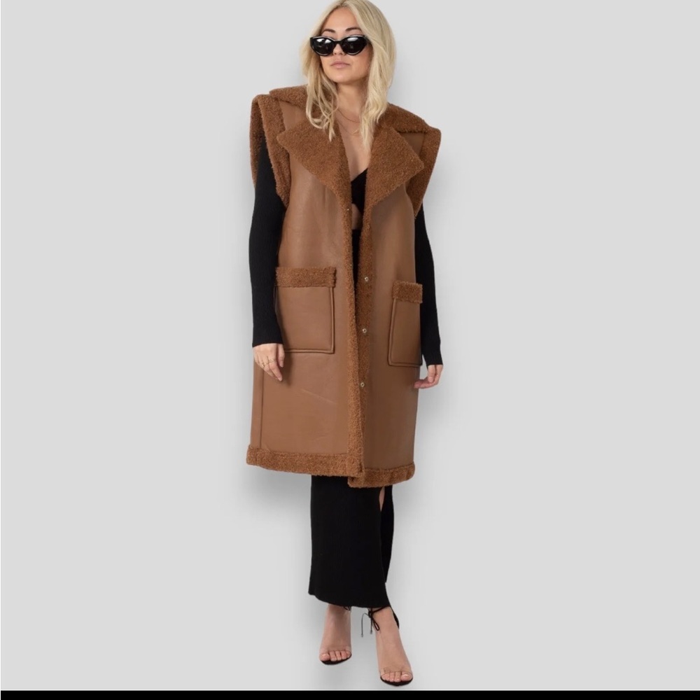 [[BLANKNYC] Womens Luxury Clothing Bonded Vegan Leather Sherpa Vest